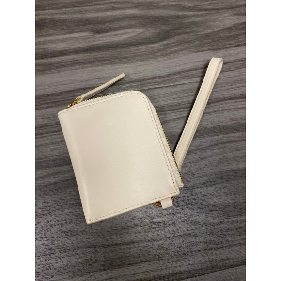 Wallet - Picture 2 of 5